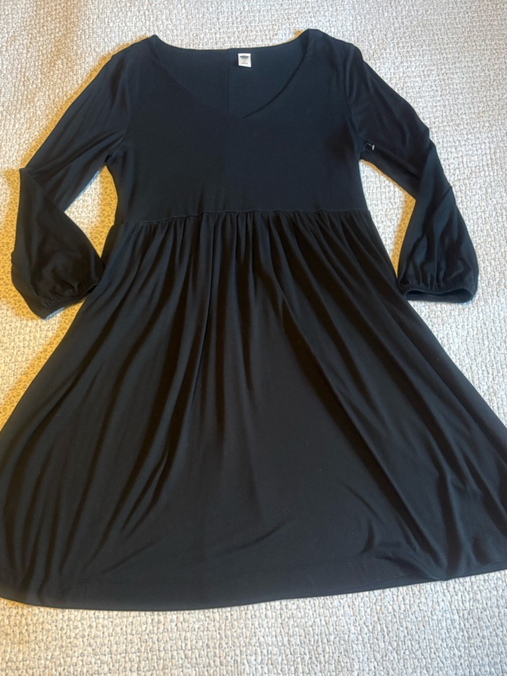 Old Navy Puff Sleeve Black Dress